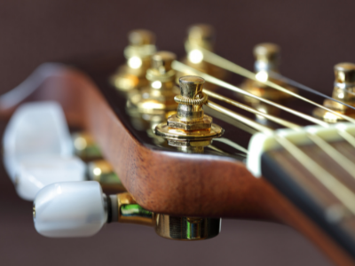 The headstock and tuners