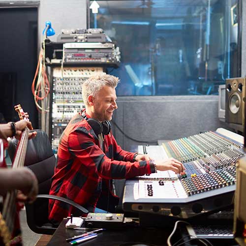 Recording Arts Lessons at Toronto Guitar School